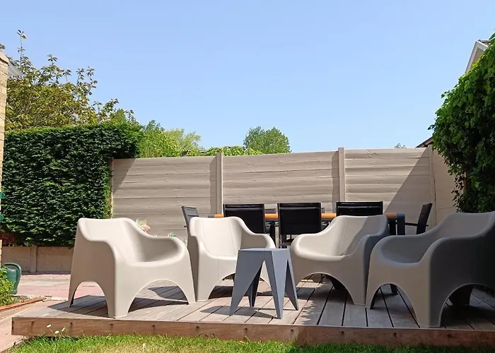 Charming House Panacea